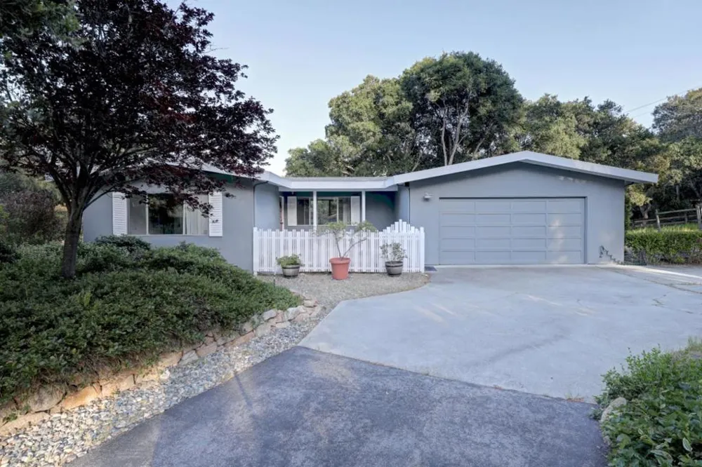 75 Robley Road Salinas, CA 93908