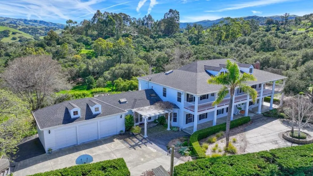 75 Robley Road Salinas, CA 93908