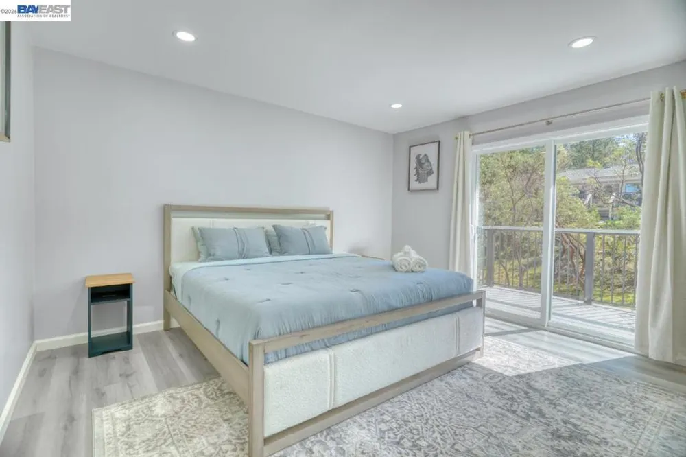 12017 Hillhurst Cir Groveland, CA 95321