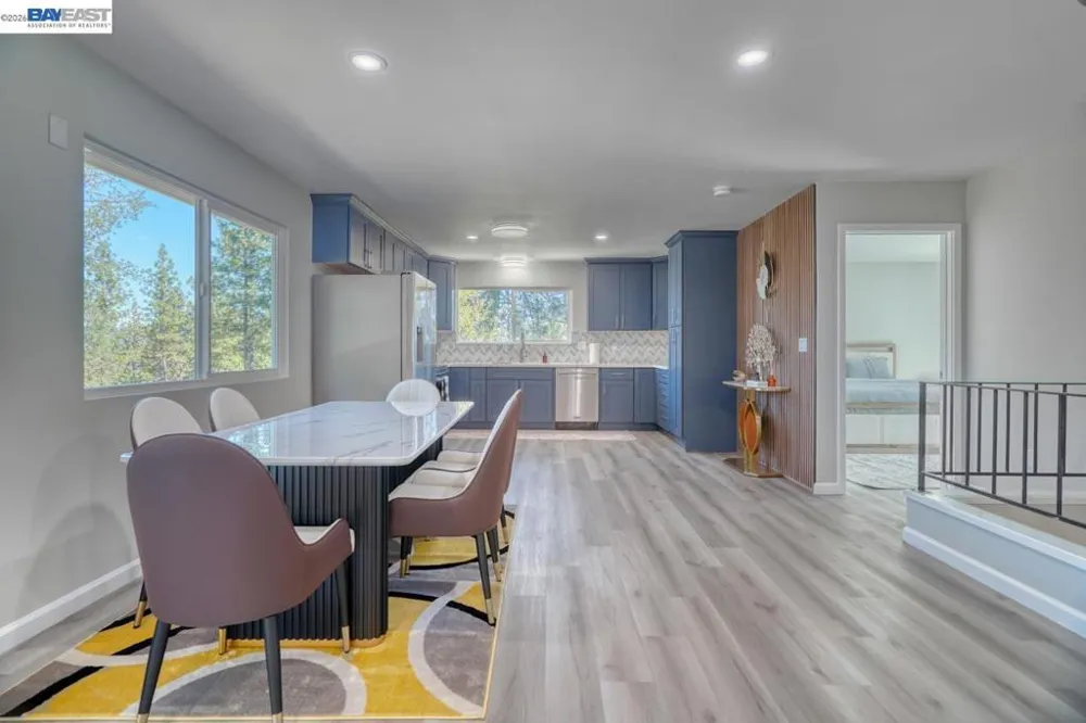 12017 Hillhurst Cir Groveland, CA 95321
