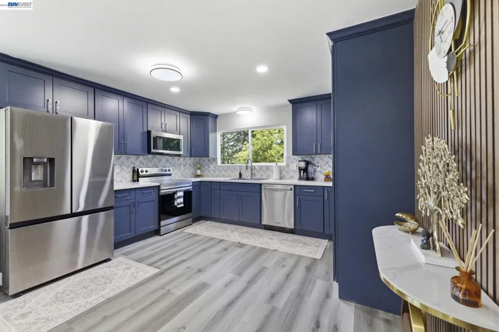 12017 Hillhurst Cir Groveland, CA 95321