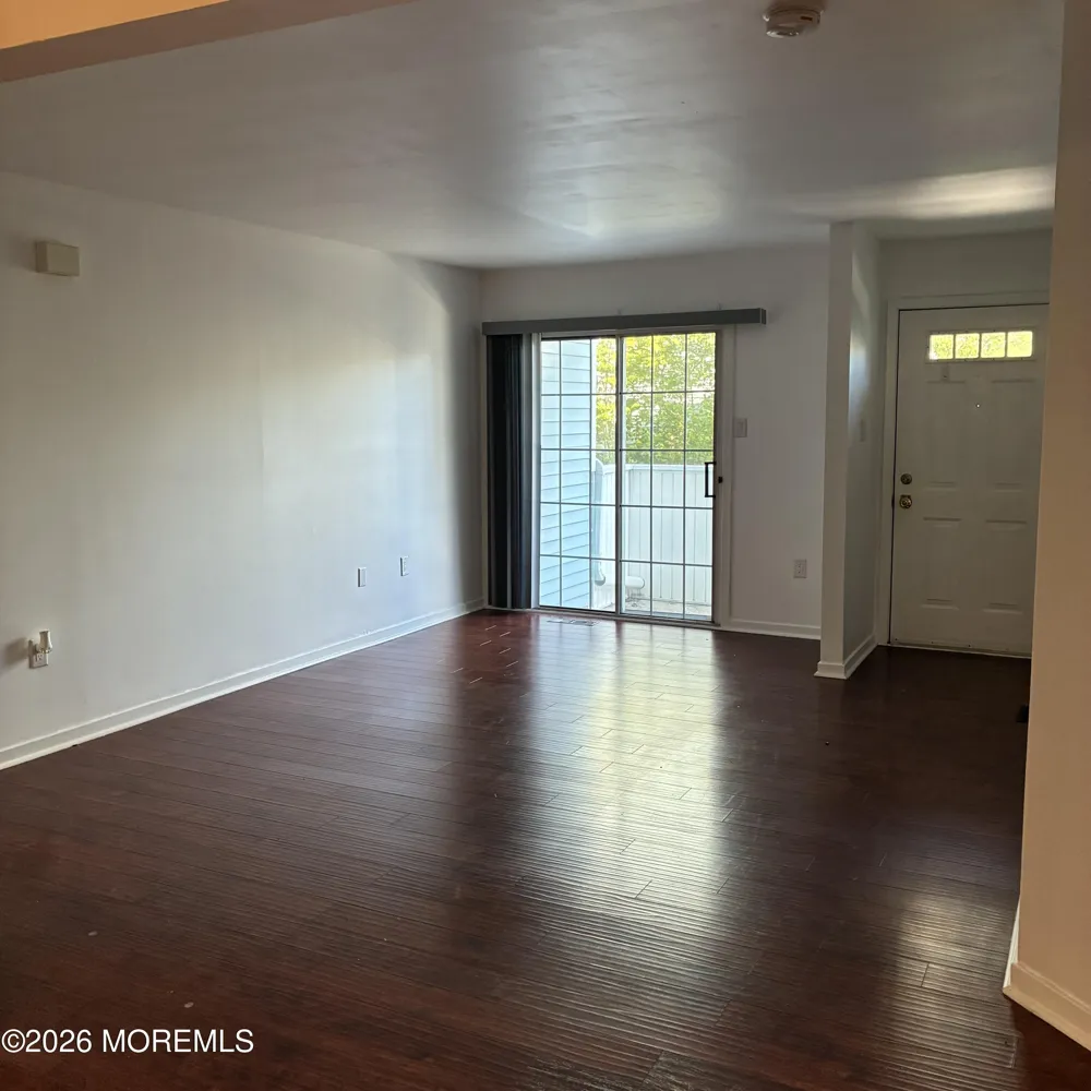 310 Heather Croft Egg Harbor, NJ 08234