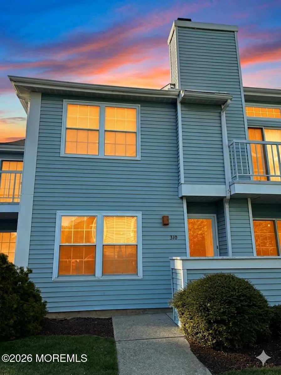 310 Heather Croft Egg Harbor, NJ 08234