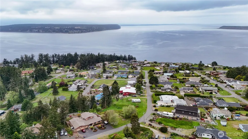 188 S Rhododendron Dr. Port Townsend, WA 98368