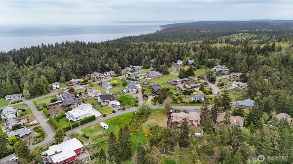 188 S Rhododendron Dr. Port Townsend, WA 98368