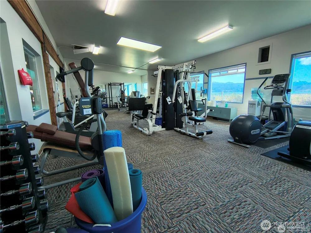 188 S Rhododendron Dr. Port Townsend, WA 98368