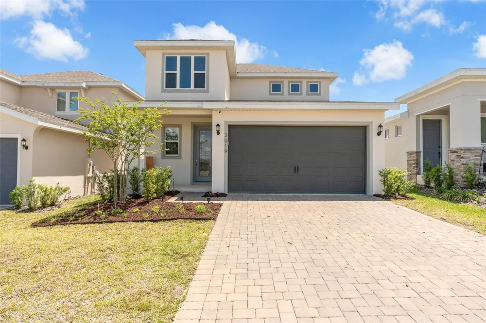 2019 SUNSHINE PEAK DRIVE Minneola, FL 34715