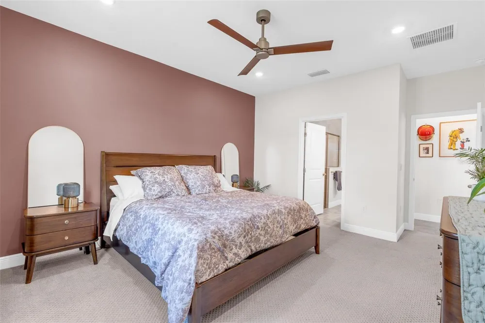 2019 SUNSHINE PEAK DRIVE Minneola, FL 34715