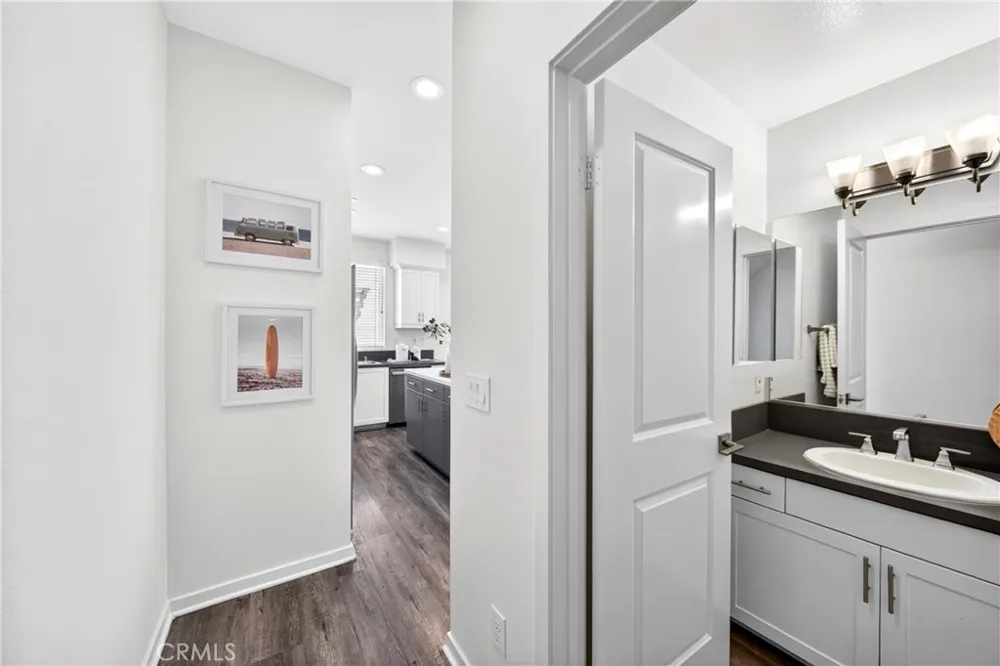 156 Orange Brea, CA 92821