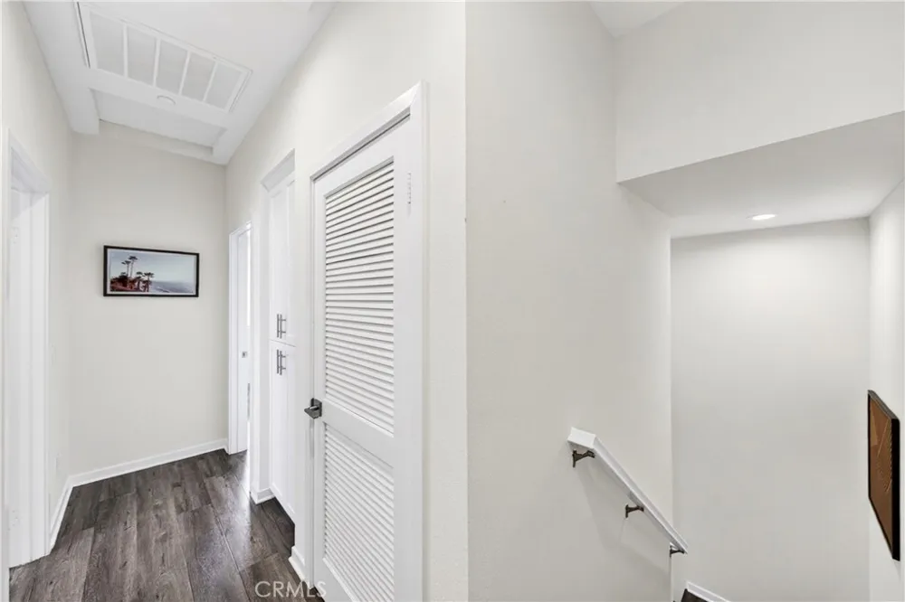 156 Orange Brea, CA 92821