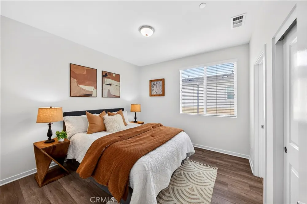 156 Orange Brea, CA 92821