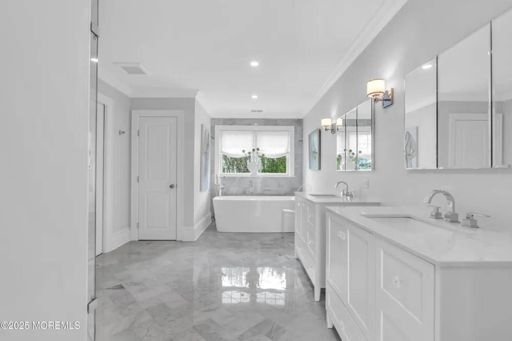 15 West Street Monmouth Beach, NJ 07750