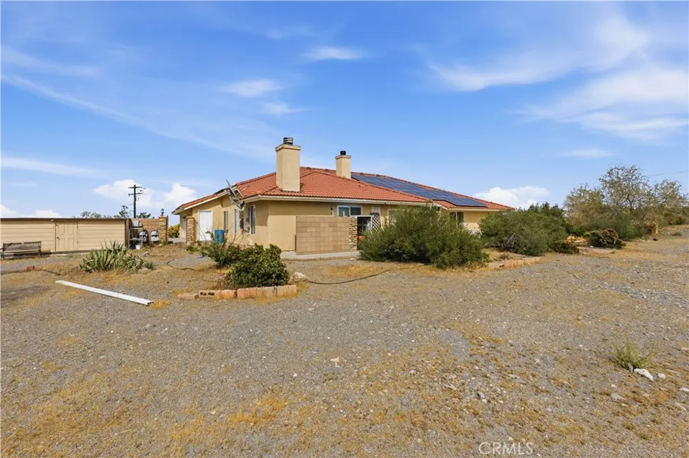 2777 Brawley Pinon Hills, CA 92372