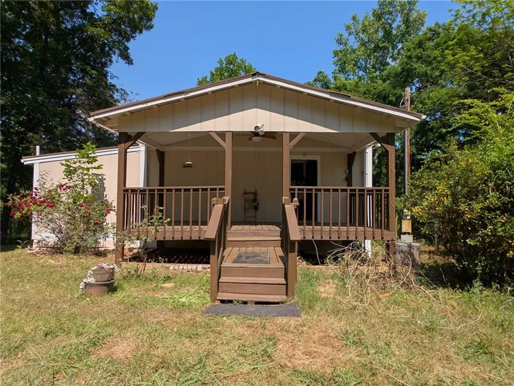 139 SUNSET DRIVE Eatonton, GA 31024