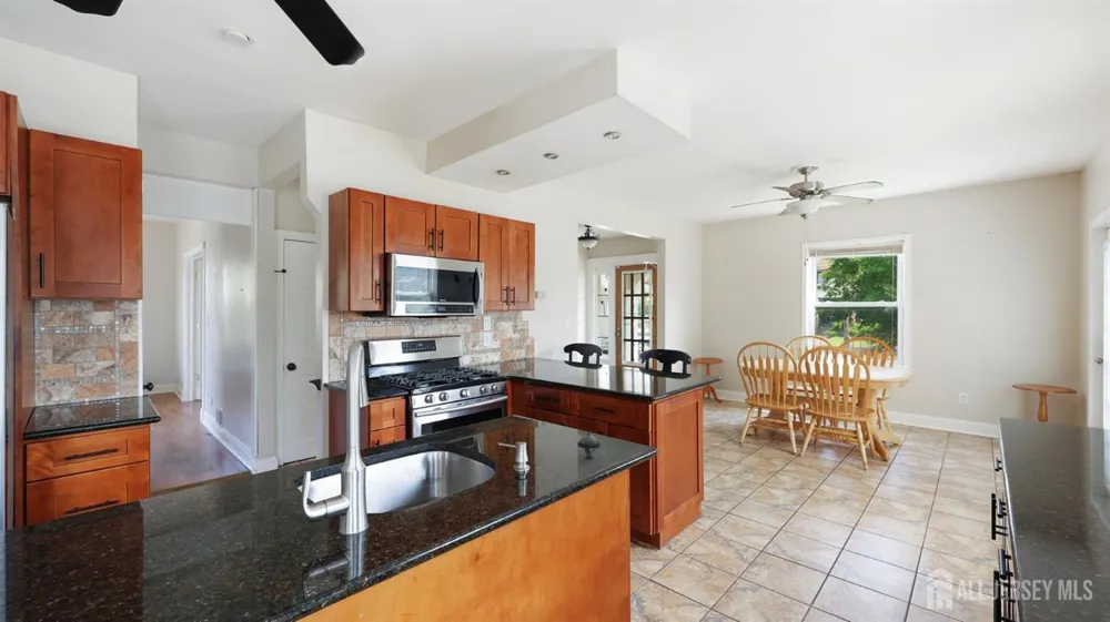 260 S Washington Avenue Dunellen, NJ 08812