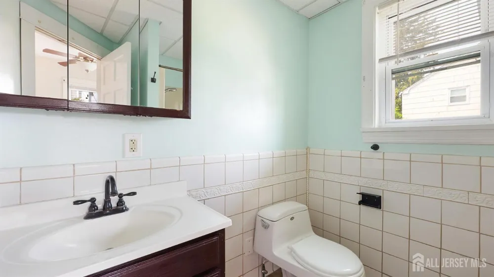 260 S Washington Avenue Dunellen, NJ 08812
