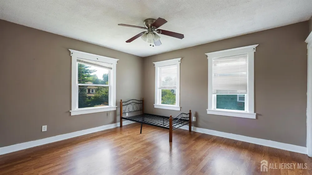 260 S Washington Avenue Dunellen, NJ 08812