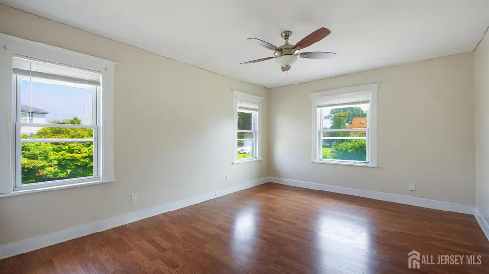 260 S Washington Avenue Dunellen, NJ 08812