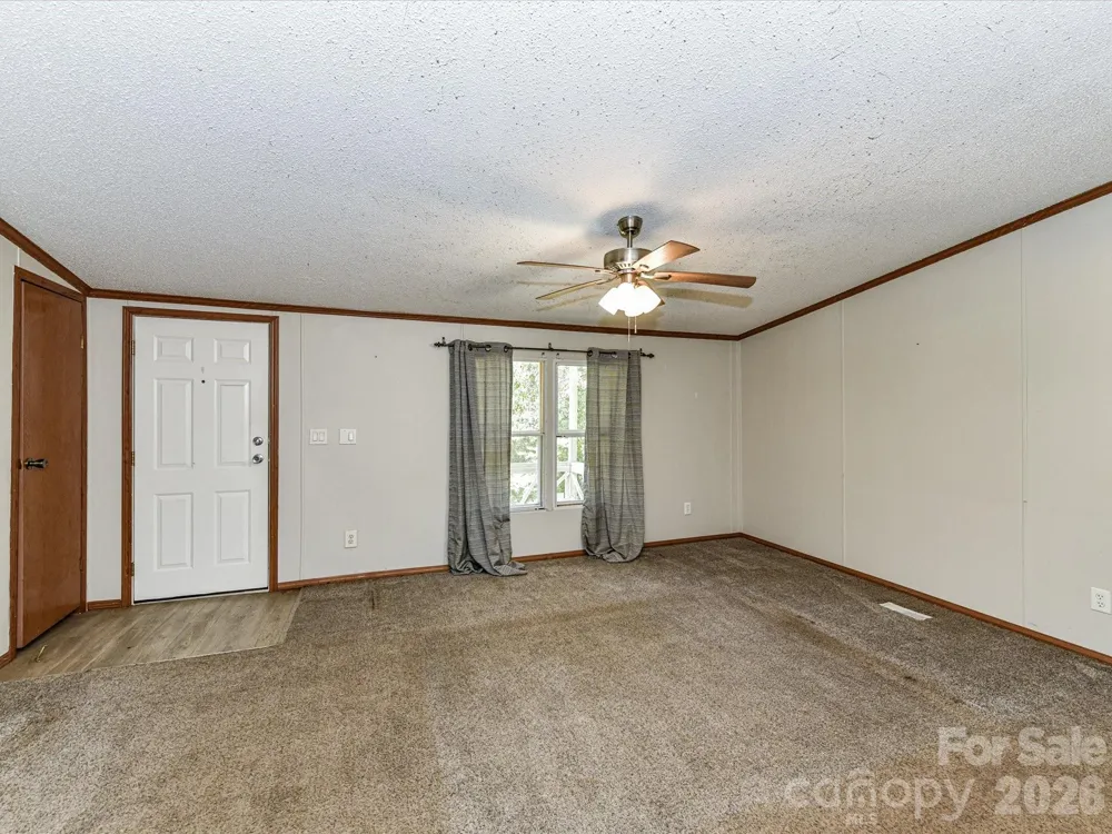 3690 Vickery Drive Maiden, NC 28650