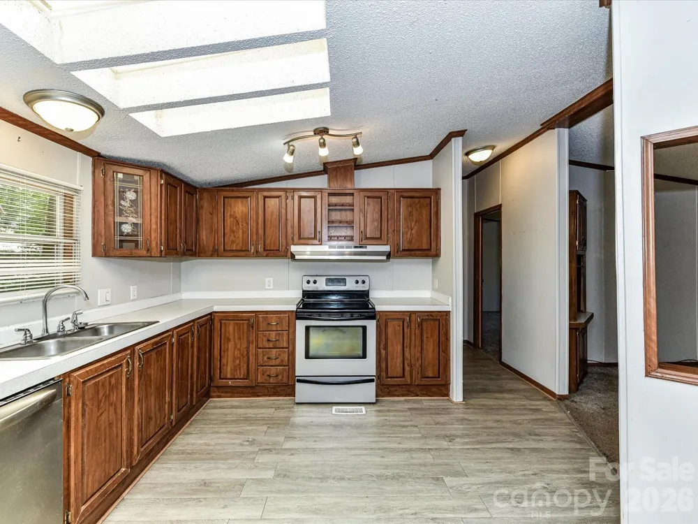 3690 Vickery Drive Maiden, NC 28650
