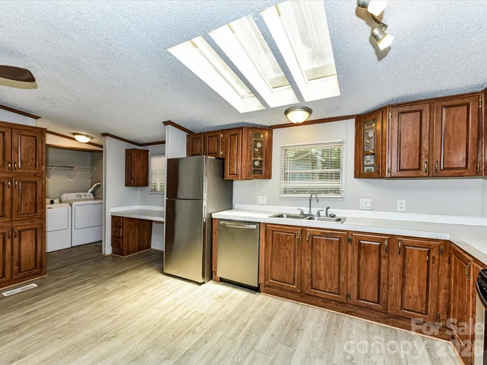 3690 Vickery Drive Maiden, NC 28650