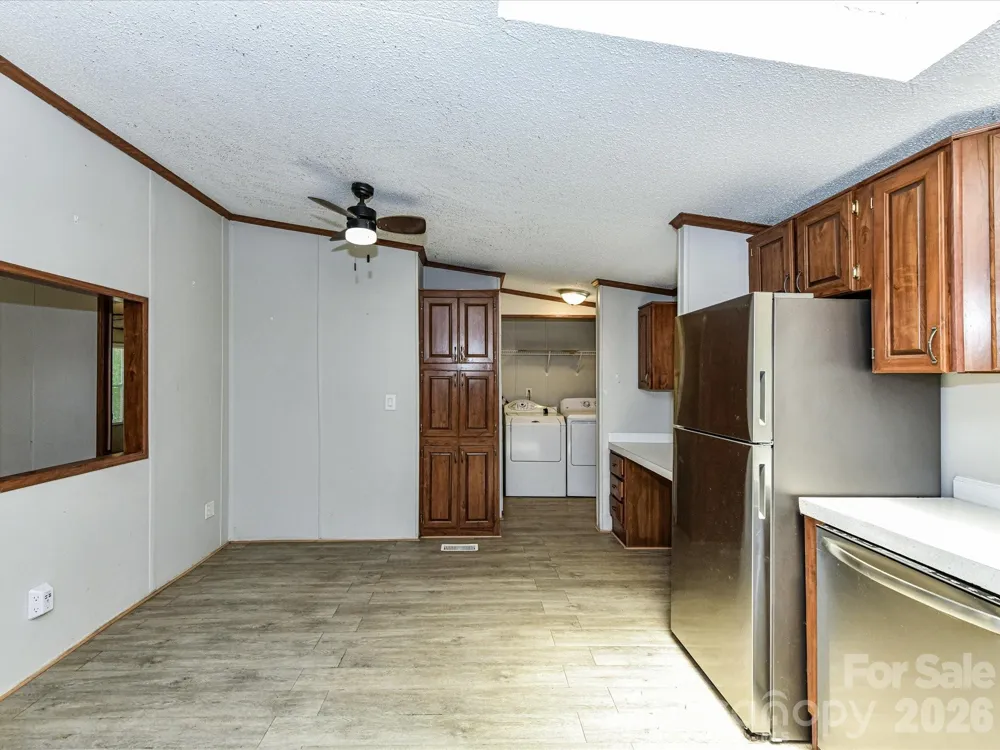 3690 Vickery Drive Maiden, NC 28650