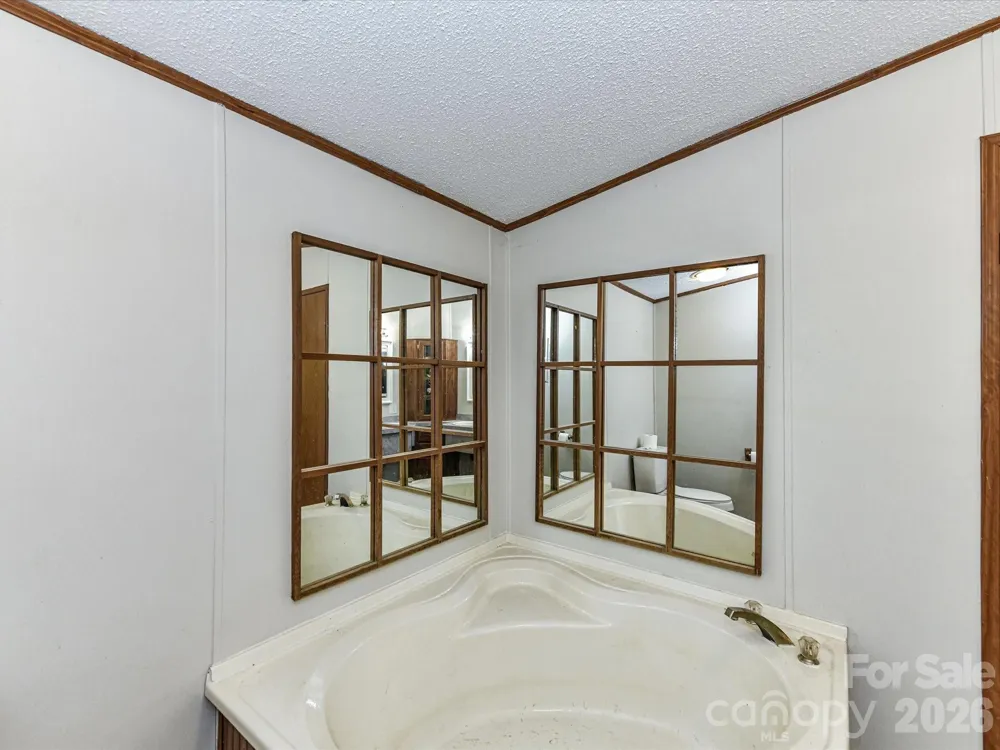 3690 Vickery Drive Maiden, NC 28650