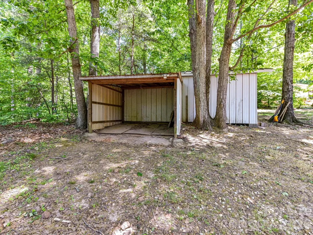 3690 Vickery Drive Maiden, NC 28650
