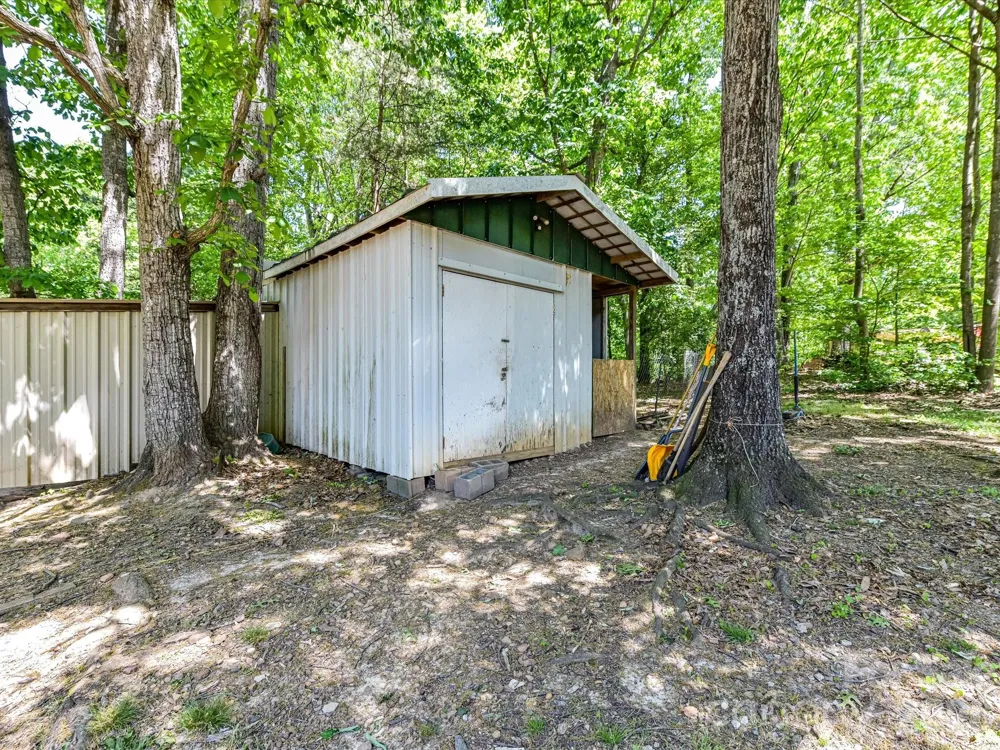 3690 Vickery Drive Maiden, NC 28650