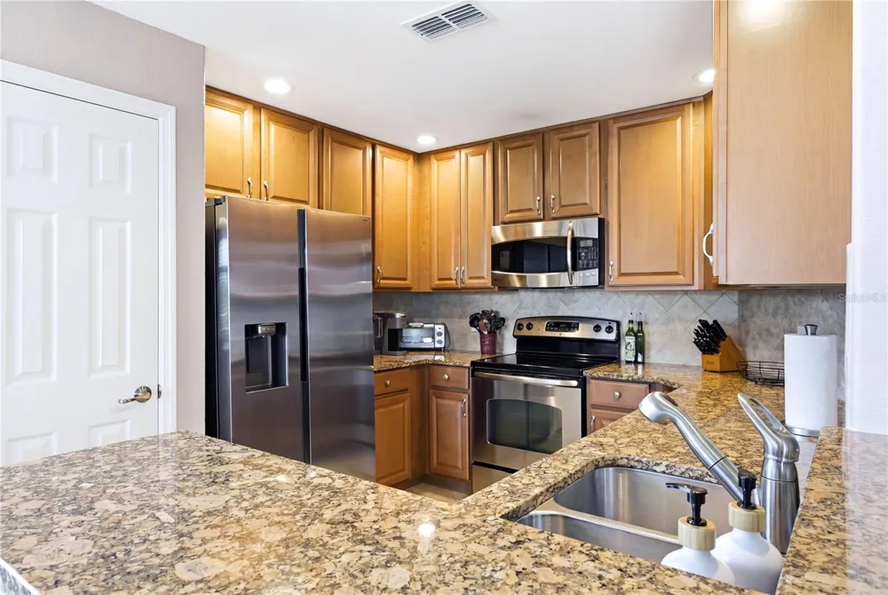 424 WINDING BROOK LANE #104 Bradenton, FL 34212
