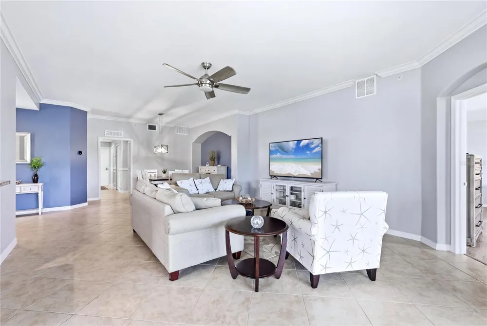 424 WINDING BROOK LANE #104 Bradenton, FL 34212