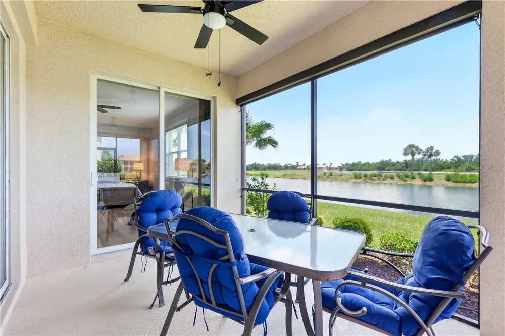 424 WINDING BROOK LANE #104 Bradenton, FL 34212