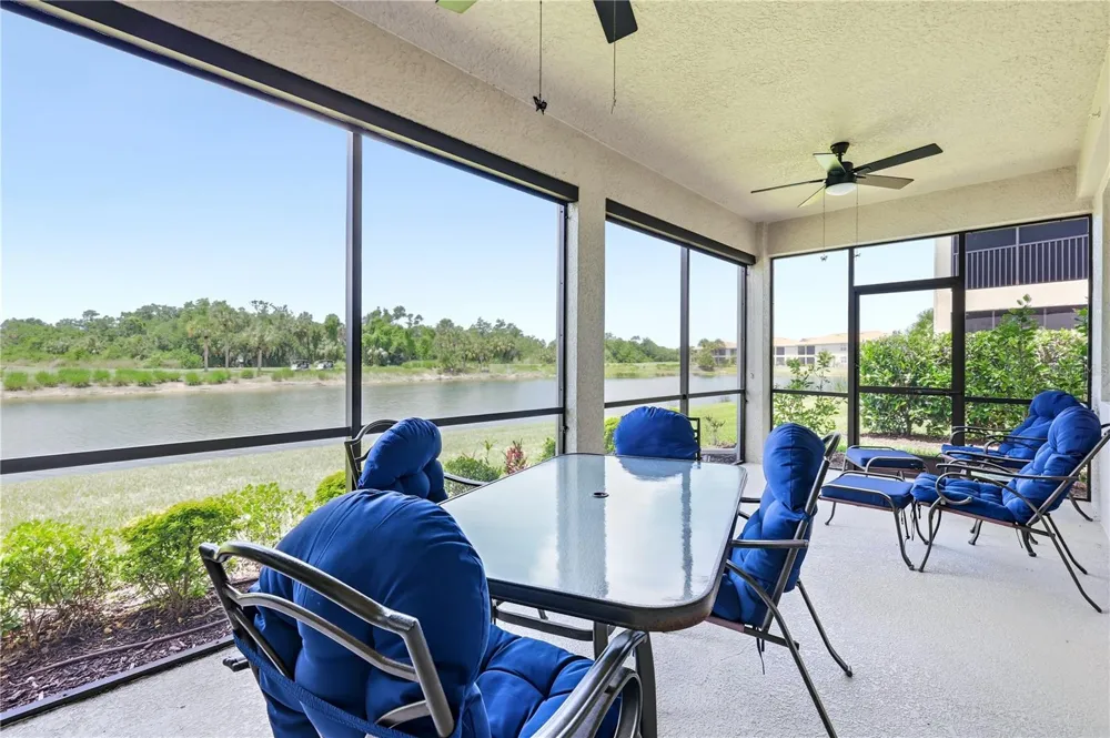 424 WINDING BROOK LANE #104 Bradenton, FL 34212