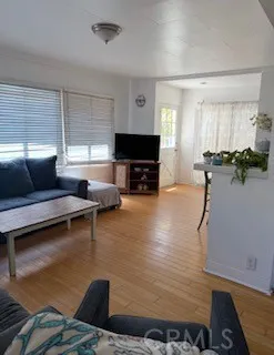 337 Clemente Avalon, CA 90704