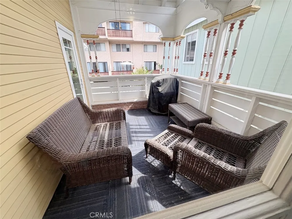 337 Clemente Avalon, CA 90704