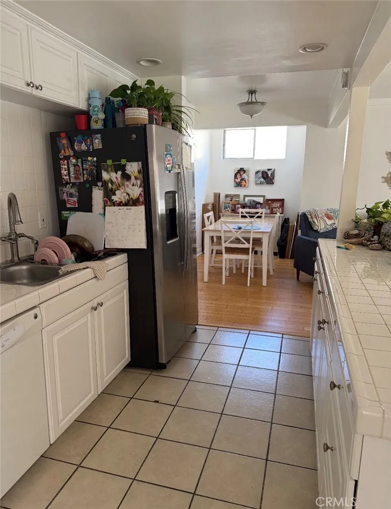 337 Clemente Avalon, CA 90704