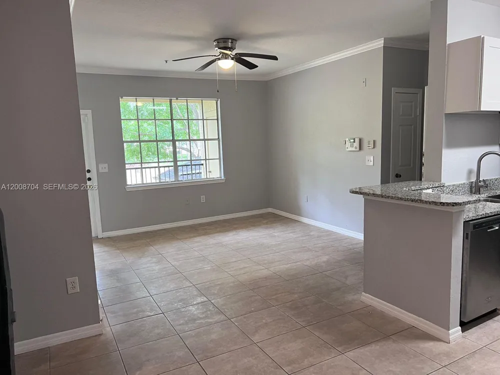 2544 Robert Trent Jones Drive #825 Orlando, FL 32835