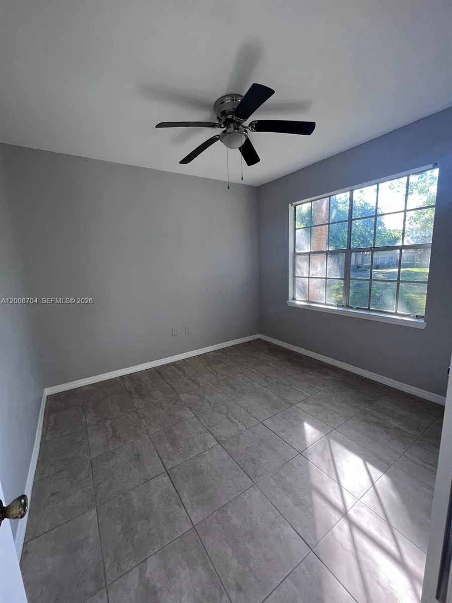 2544 Robert Trent Jones Drive #825 Orlando, FL 32835