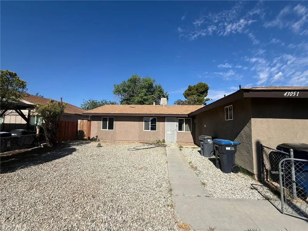 43051 Yew Street Lancaster, CA 93536