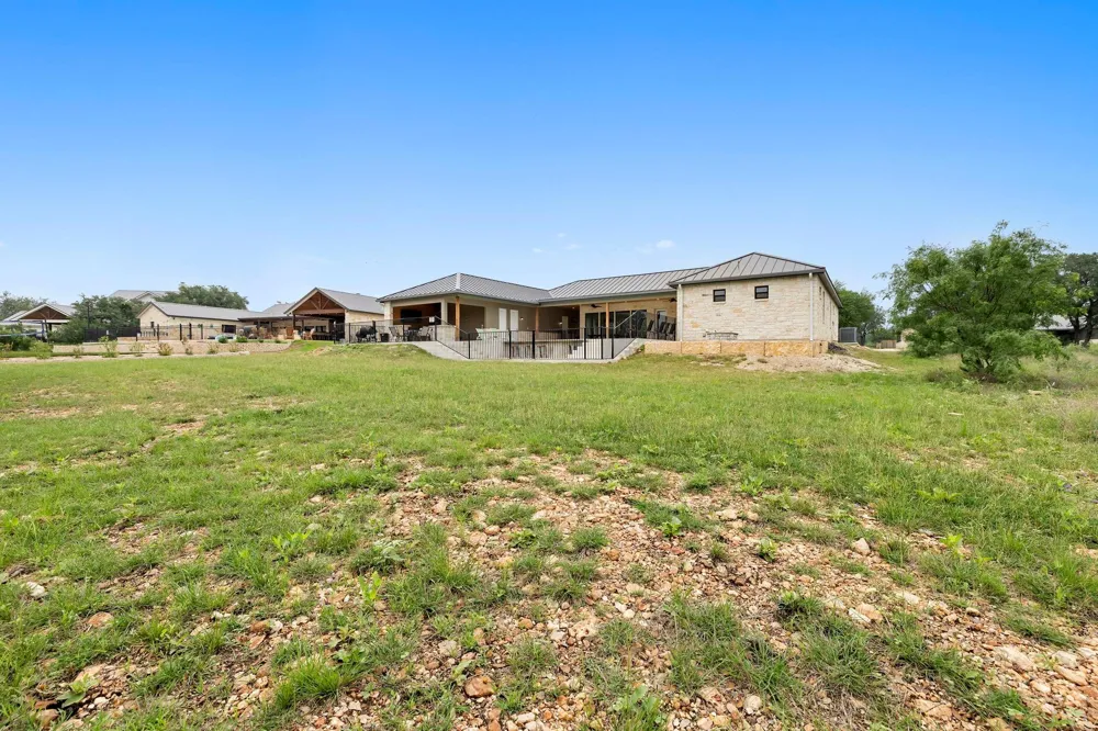 1463 Mountain Valley Drive Concan, TX 78838