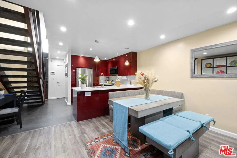 5951 Canterbury Drive #20 Culver City, CA 90230
