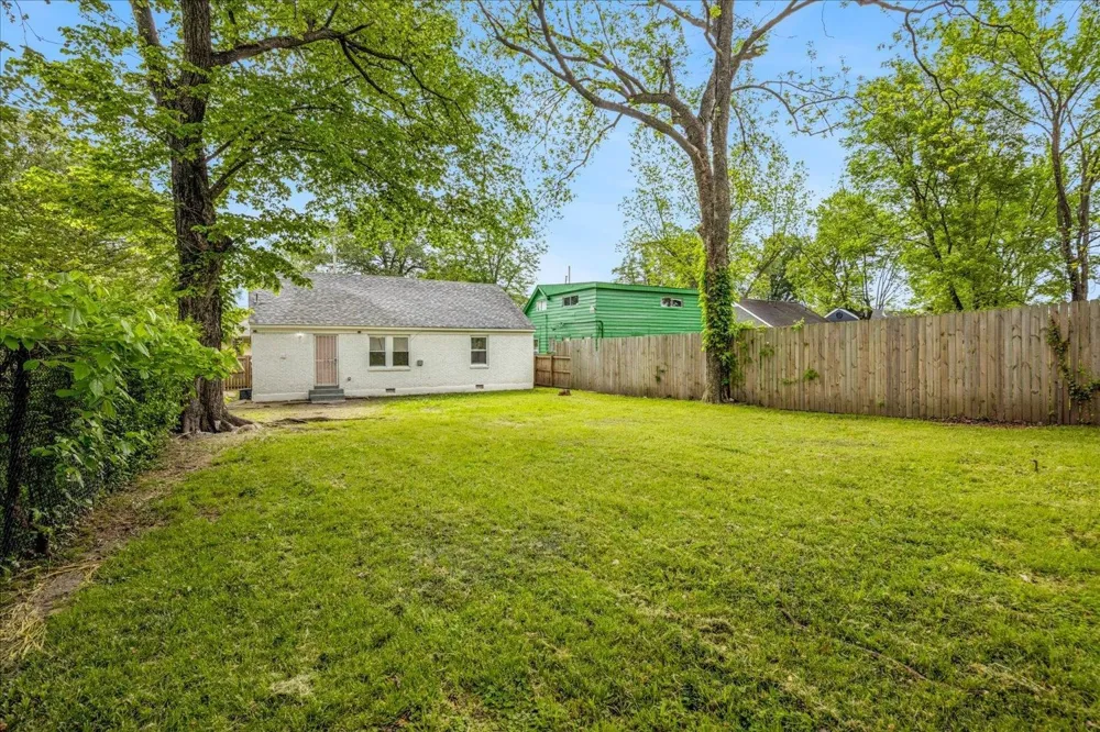 193 N HOLLYWOOD ST Memphis, TN 38112