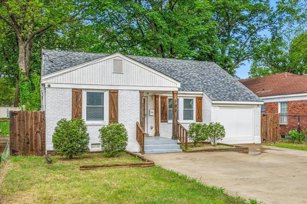 193 N HOLLYWOOD ST Memphis, TN 38112