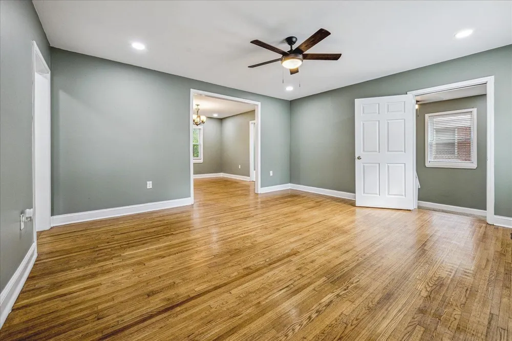 193 N HOLLYWOOD ST Memphis, TN 38112