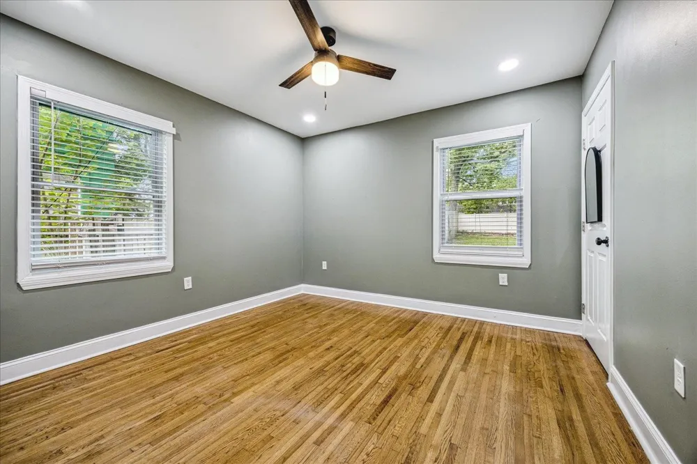 193 N HOLLYWOOD ST Memphis, TN 38112