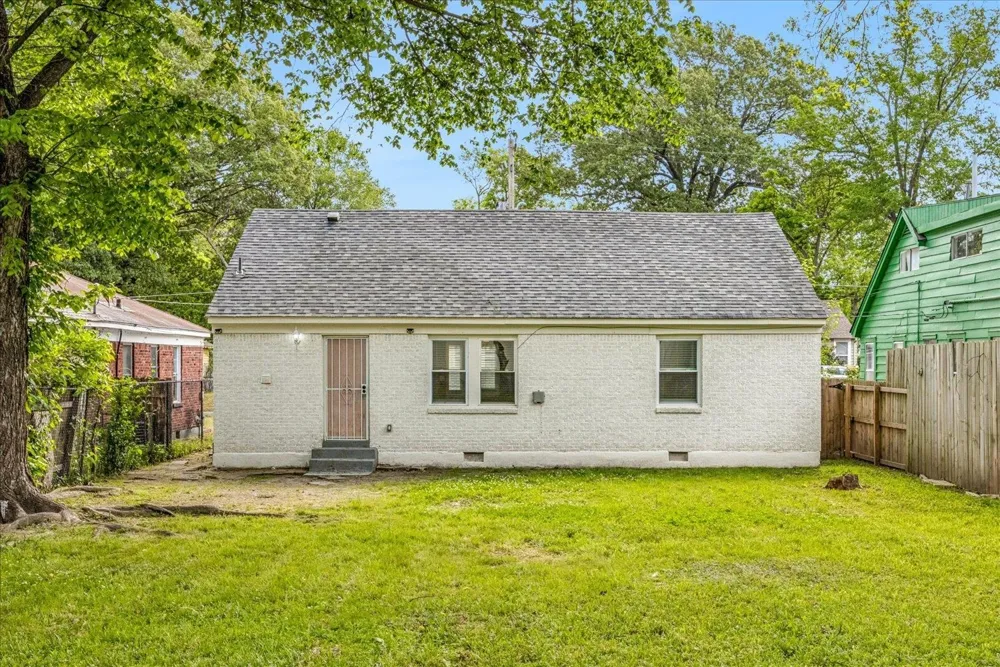 193 N HOLLYWOOD ST Memphis, TN 38112