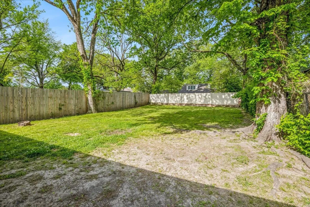 193 N HOLLYWOOD ST Memphis, TN 38112