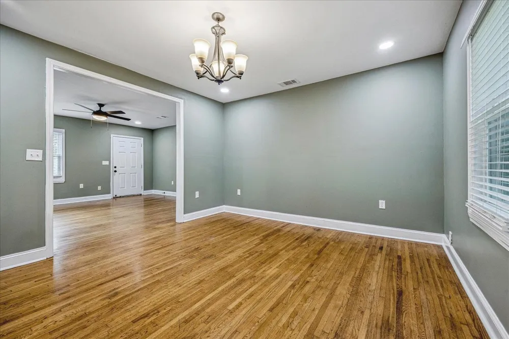 193 N HOLLYWOOD ST Memphis, TN 38112