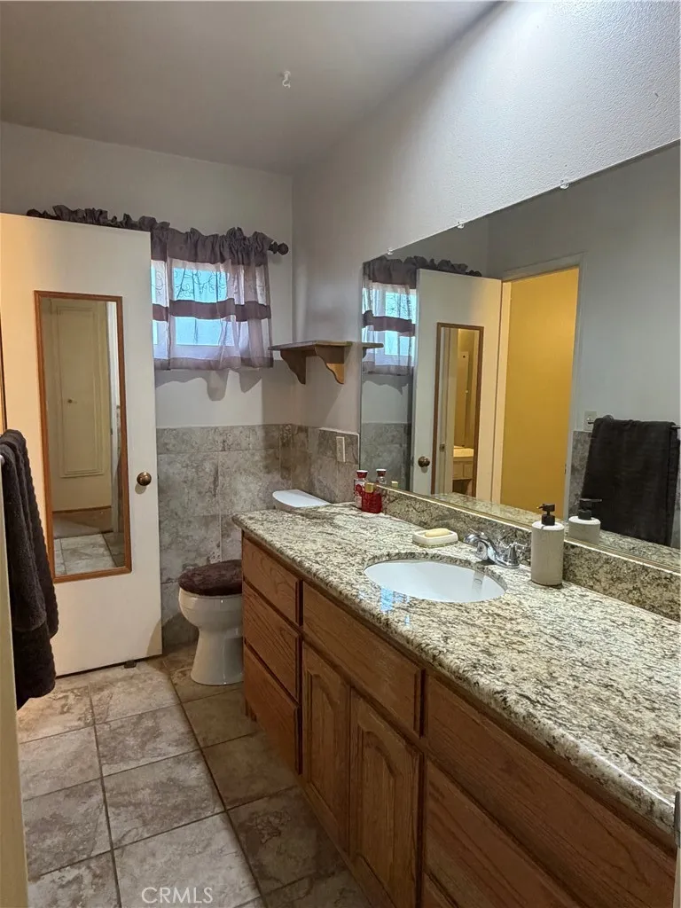 941 Senita Barstow, CA 92311