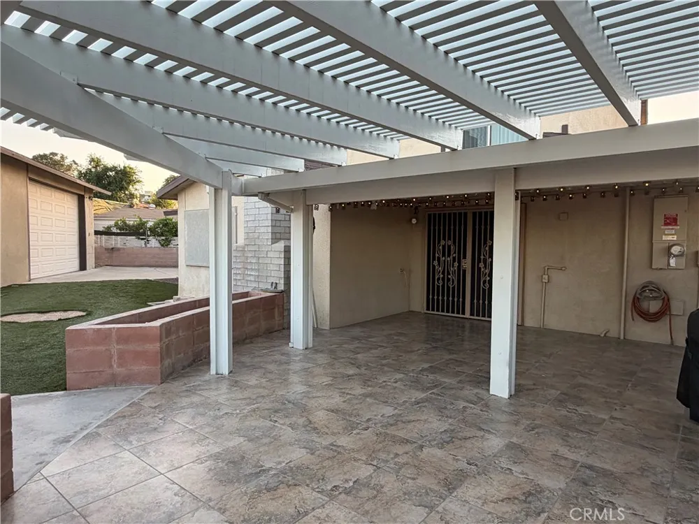 941 Senita Barstow, CA 92311